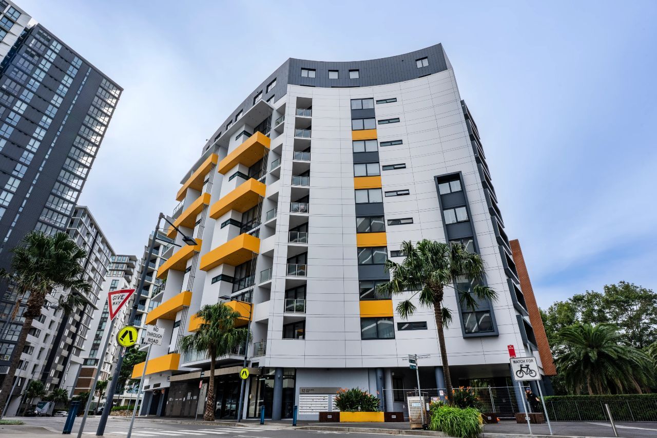 Vine Apartments