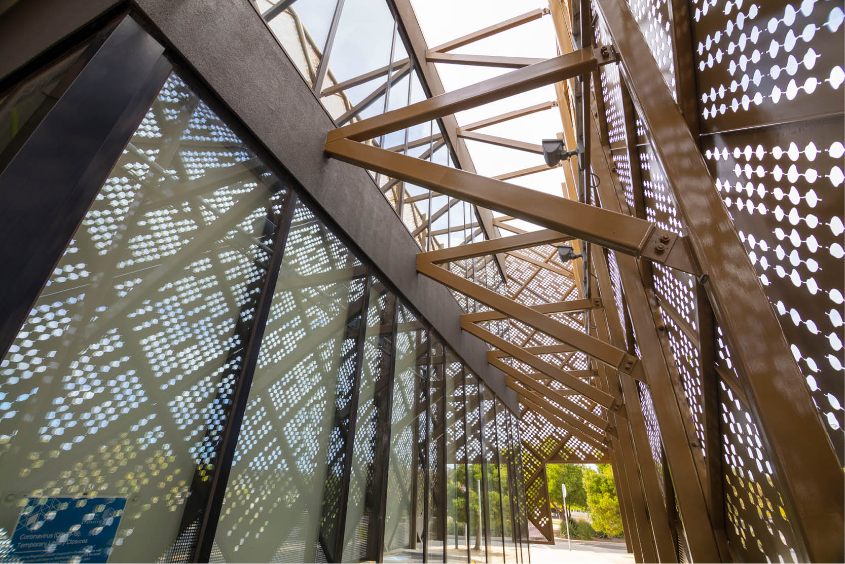 Waurn Ponds Library adn Leisure Centre