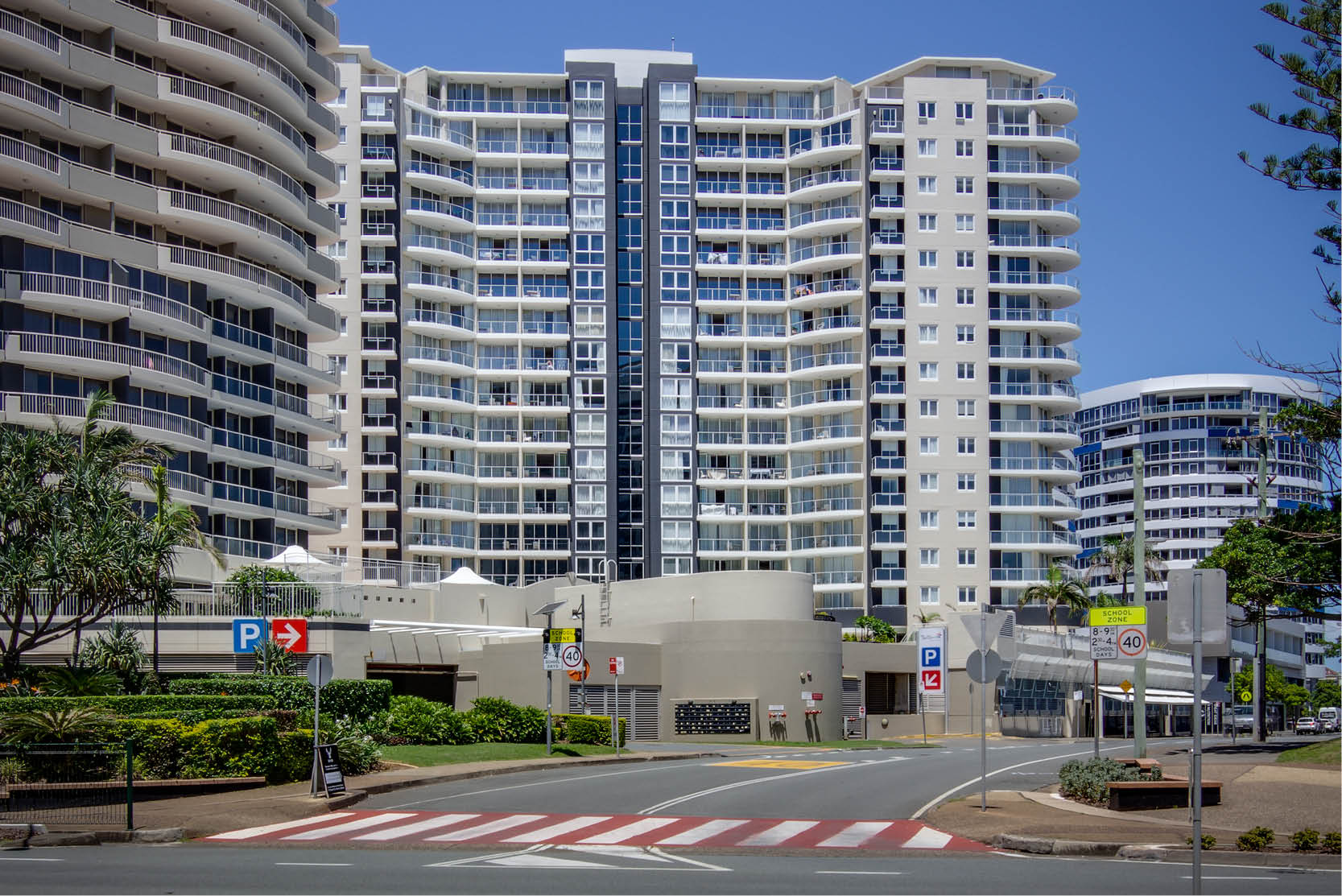 Mantra Twin Towns