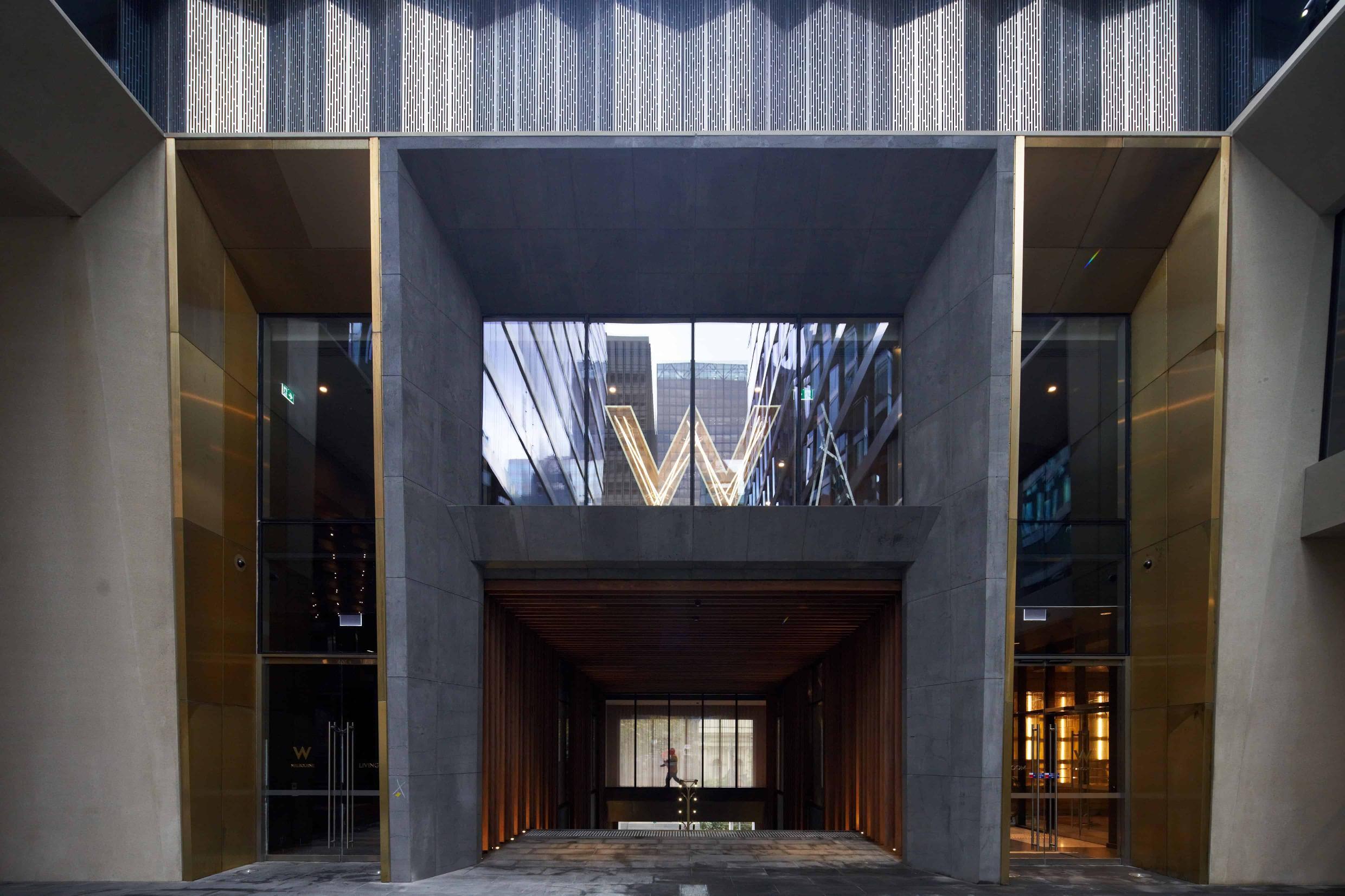 447 Collins Arch